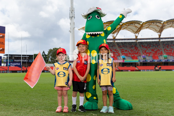 AFL 2025 Media - Gold Coast Suns Announce Opening Round Wiggles Performance - A-57610691