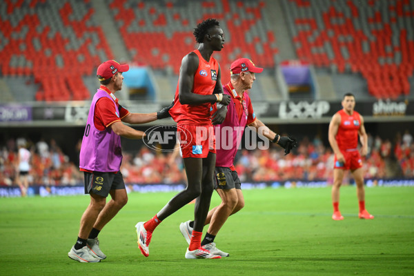 AFL 2025 AAMI Community Series - Gold Coast v Sydney - A-57616313