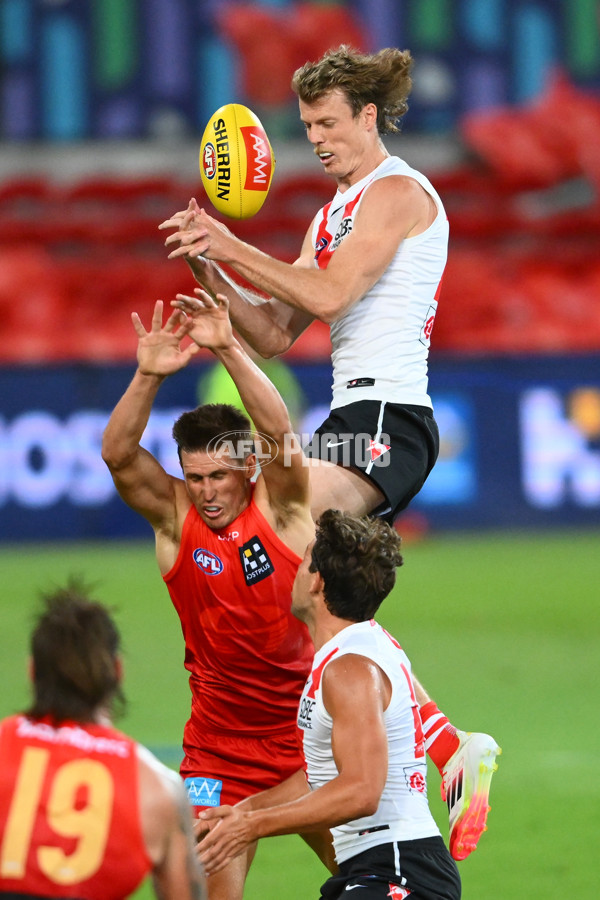 AFL 2025 AAMI Community Series - Gold Coast v Sydney - A-57618814