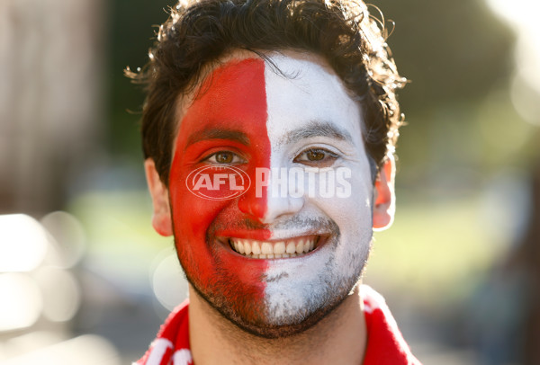 AFL 2025 Opening Round - Sydney v Hawthorn - A-57674602