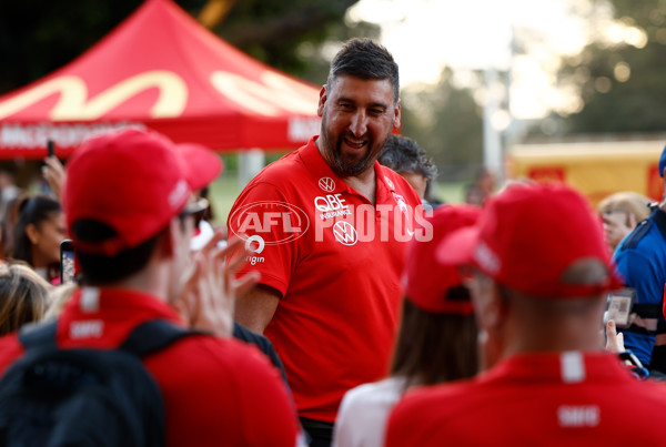 AFL 2025 Opening Round - Sydney v Hawthorn - A-57674622
