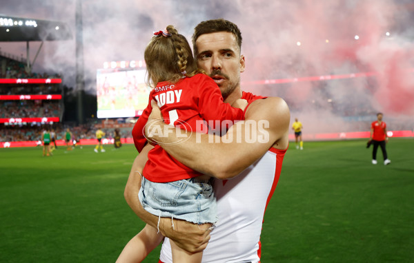 AFL 2025 Opening Round - Sydney v Hawthorn - A-57677077