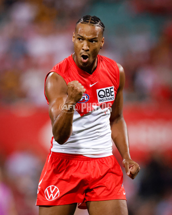 AFL 2025 Opening Round - Sydney v Hawthorn - A-57677104