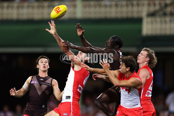 AFL 2025 Opening Round - Sydney v Hawthorn - A-57677484