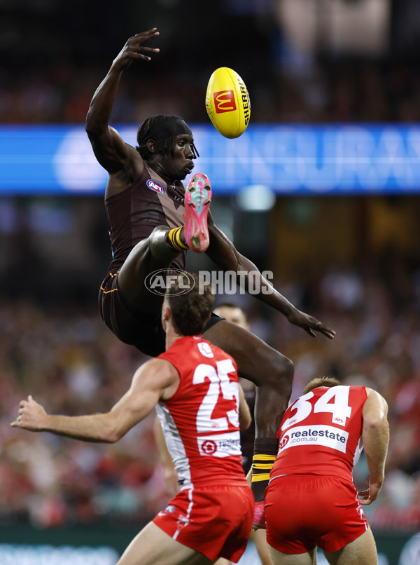 AFL 2025 Opening Round - Sydney v Hawthorn - A-57677530