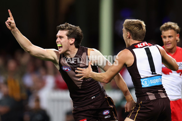 AFL 2025 Opening Round - Sydney v Hawthorn - A-57677543