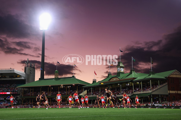 AFL 2025 Opening Round - Sydney v Hawthorn - A-57677549