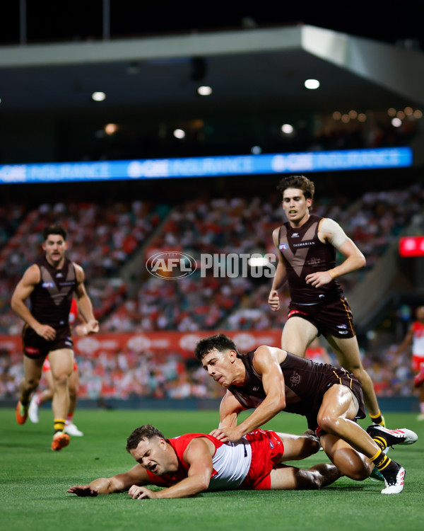 AFL 2025 Opening Round - Sydney v Hawthorn - A-57679814