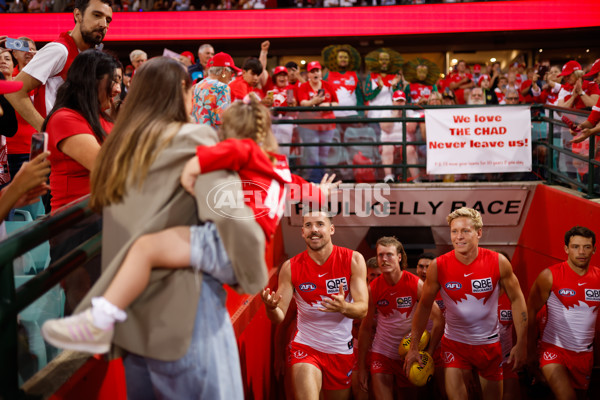 AFL 2025 Opening Round - Sydney v Hawthorn - A-57679871