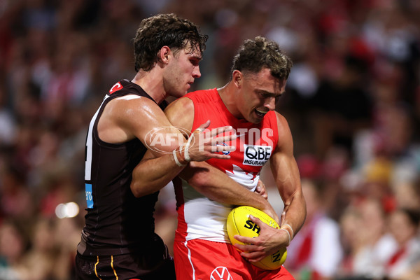 AFL 2025 Opening Round - Sydney v Hawthorn - A-57680008