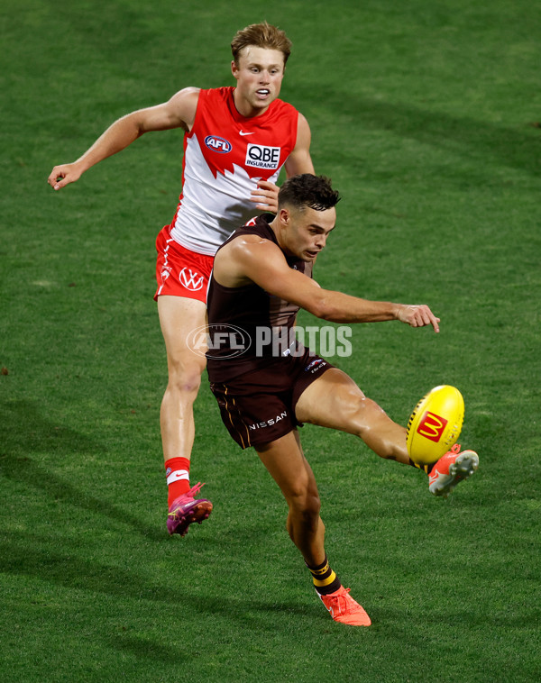 AFL 2025 Opening Round - Sydney v Hawthorn - A-57680066