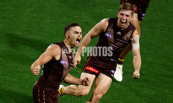 AFL 2025 Opening Round - Sydney v Hawthorn - A-57680072