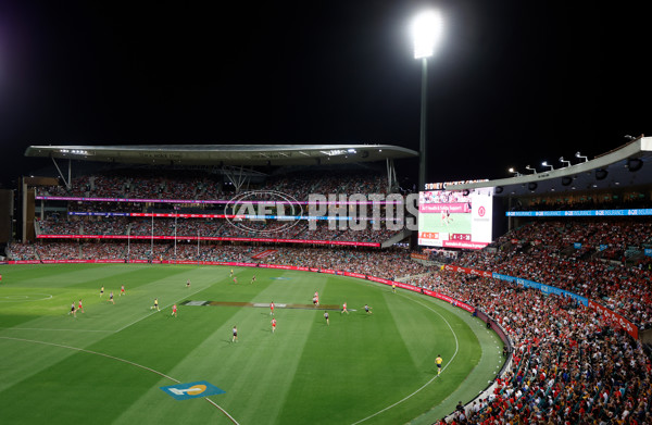 AFL 2025 Opening Round - Sydney v Hawthorn - A-57680085