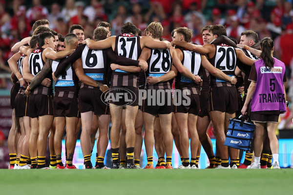 AFL 2025 Opening Round - Sydney v Hawthorn - A-57682226