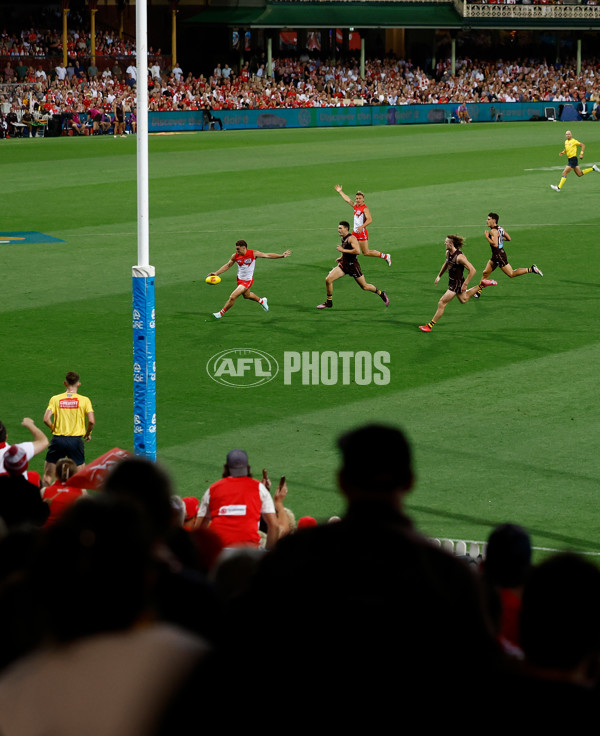 AFL 2025 Opening Round - Sydney v Hawthorn - A-57682227