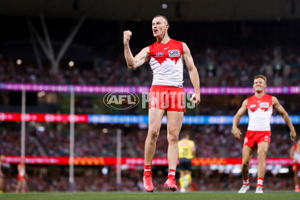 AFL 2025 Opening Round - Sydney v Hawthorn - A-57682250