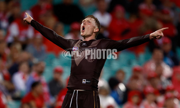 AFL 2025 Opening Round - Sydney v Hawthorn - A-57682308