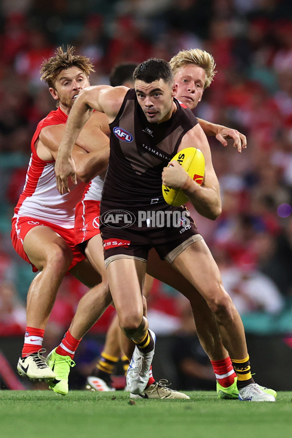 AFL 2025 Opening Round - Sydney v Hawthorn - A-57682726