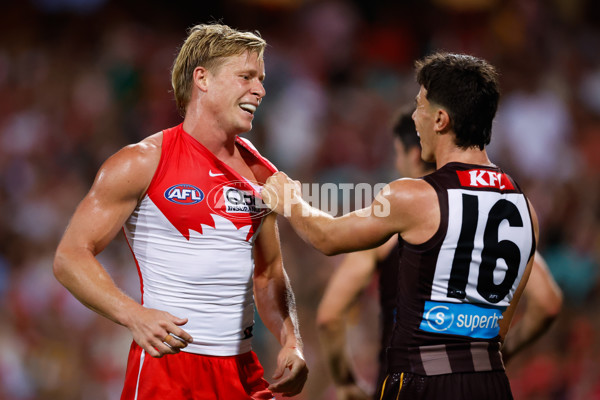 AFL 2025 Opening Round - Sydney v Hawthorn - A-57682772