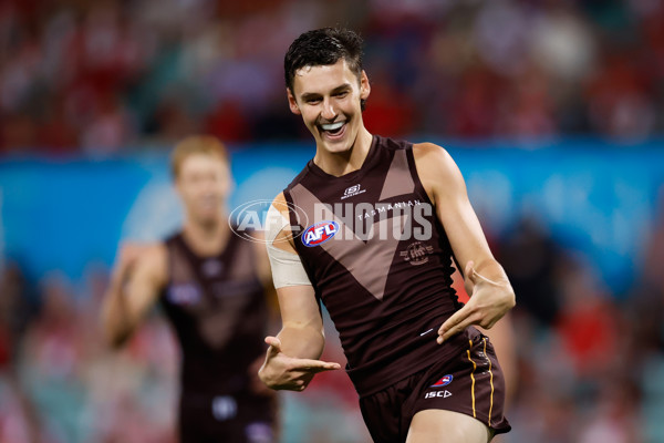 AFL 2025 Opening Round - Sydney v Hawthorn - A-57684847