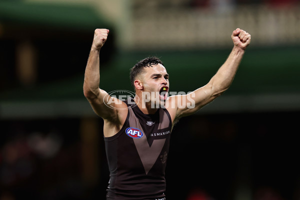 AFL 2025 Opening Round - Sydney v Hawthorn - A-57685255