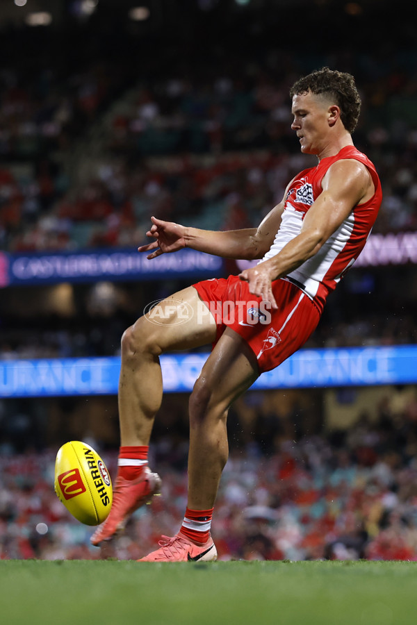 AFL 2025 Opening Round - Sydney v Hawthorn - A-57685268