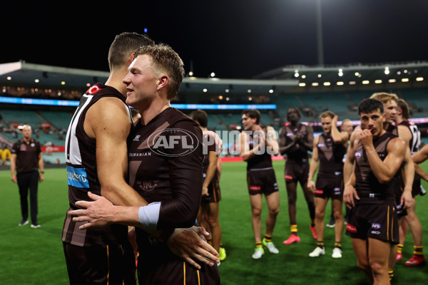 AFL 2025 Opening Round - Sydney v Hawthorn - A-57685282
