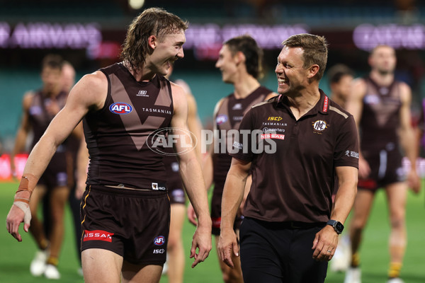 AFL 2025 Opening Round - Sydney v Hawthorn - A-57685332
