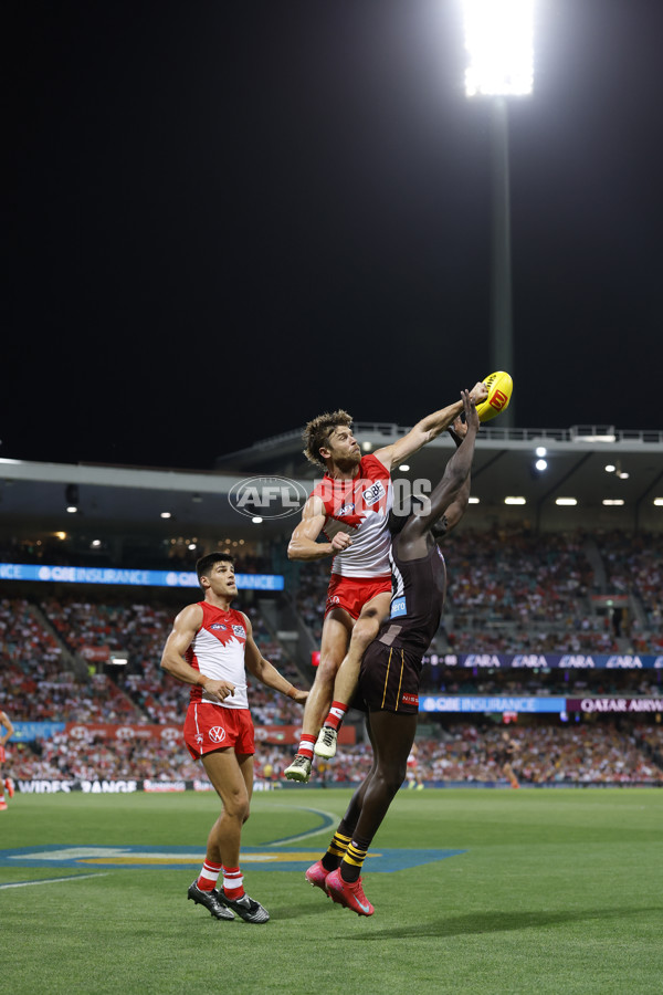 AFL 2025 Opening Round - Sydney v Hawthorn - A-57687507