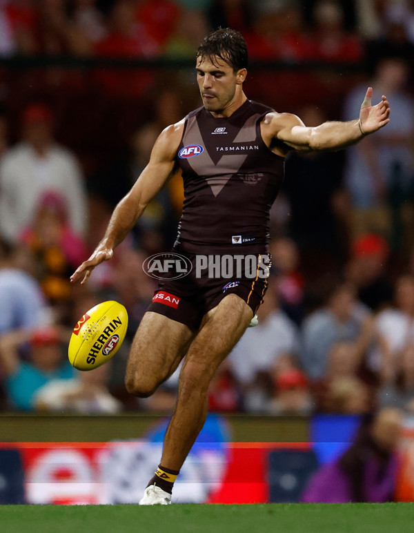 AFL 2025 Opening Round - Sydney v Hawthorn - A-57687525