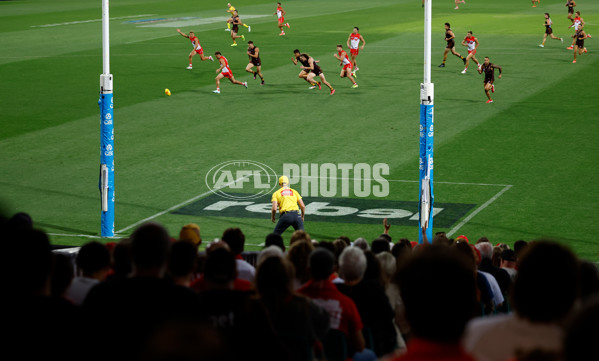 AFL 2025 Opening Round - Sydney v Hawthorn - A-57687550