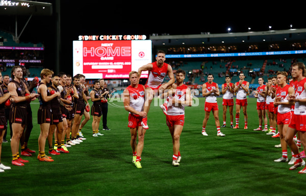 AFL 2025 Opening Round - Sydney v Hawthorn - A-57687668