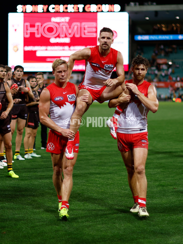 AFL 2025 Opening Round - Sydney v Hawthorn - A-57687669