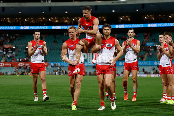 AFL 2025 Opening Round - Sydney v Hawthorn - A-57687670