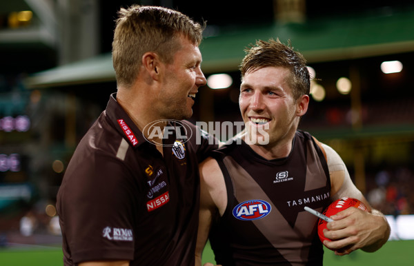 AFL 2025 Opening Round - Sydney v Hawthorn - A-57687671
