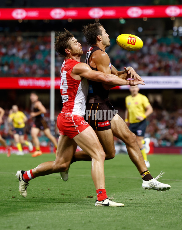AFL 2025 Opening Round - Sydney v Hawthorn - A-57687718