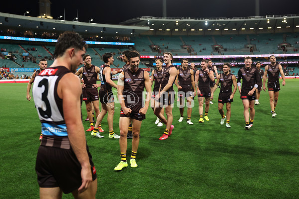 AFL 2025 Opening Round - Sydney v Hawthorn - A-57687732