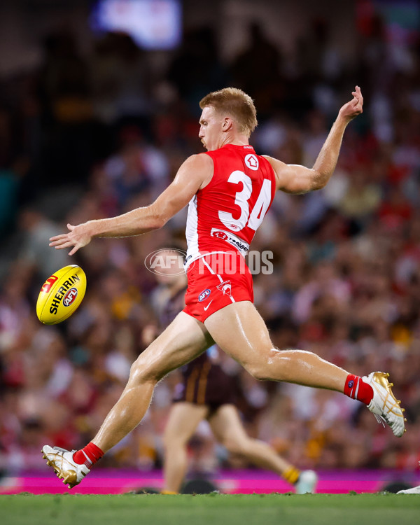 AFL 2025 Opening Round - Sydney v Hawthorn - A-57690032