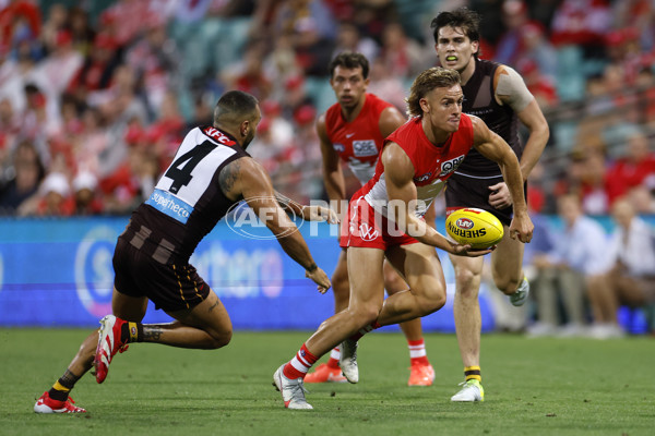 AFL 2025 Opening Round - Sydney v Hawthorn - A-57690206