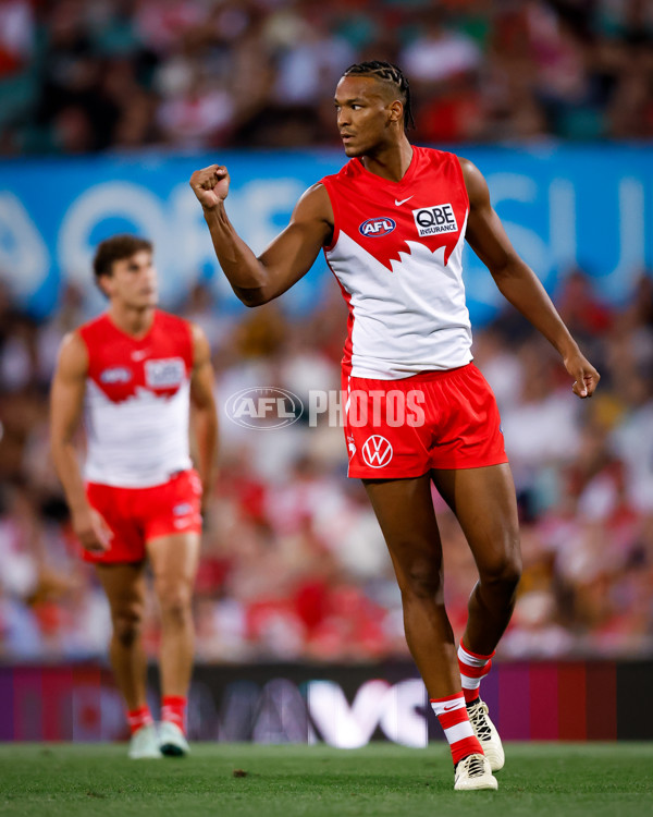 AFL 2025 Opening Round - Sydney v Hawthorn - A-57690242