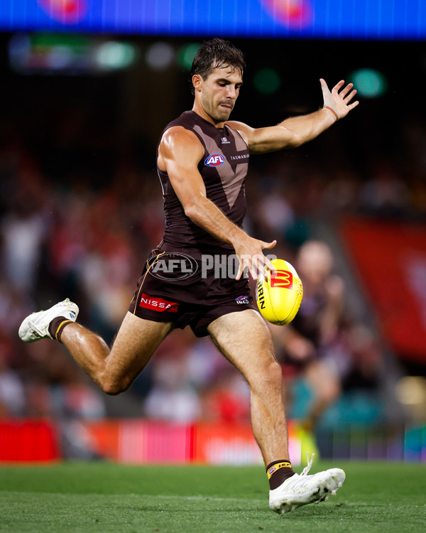 AFL 2025 Opening Round - Sydney v Hawthorn - A-57690250