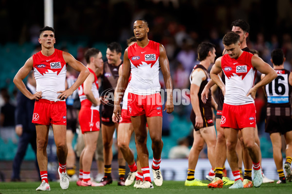 AFL 2025 Opening Round - Sydney v Hawthorn - A-57690283