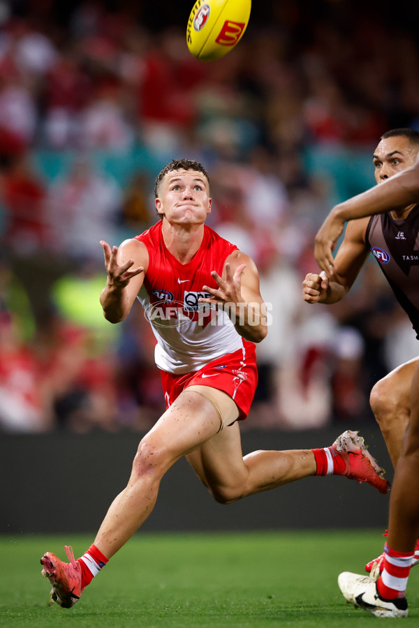 AFL 2025 Opening Round - Sydney v Hawthorn - A-57690288