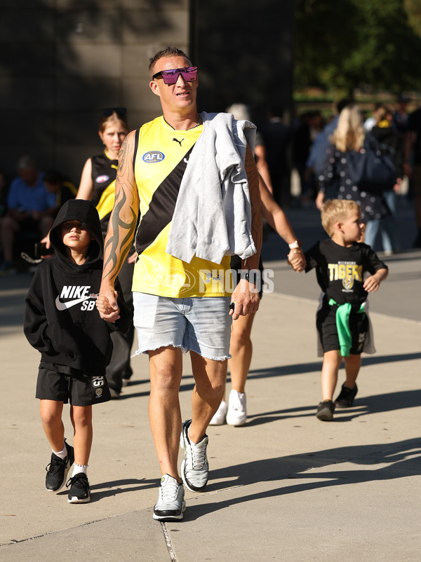 AFL 2025 Round 01 - Richmond v Carlton - A-57754260