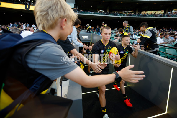 AFL 2025 Round 01 - Richmond v Carlton - A-57754875