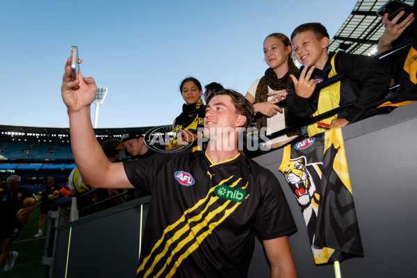 AFL 2025 Round 01 - Richmond v Carlton - A-57754877