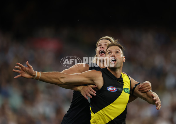 AFL 2025 Round 01 - Richmond v Carlton - A-57757567