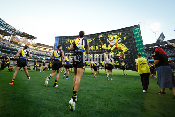 AFL 2025 Round 01 - Richmond v Carlton - A-57757676