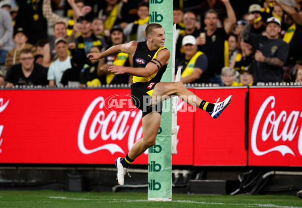 AFL 2025 Round 01 - Richmond v Carlton - A-57760887