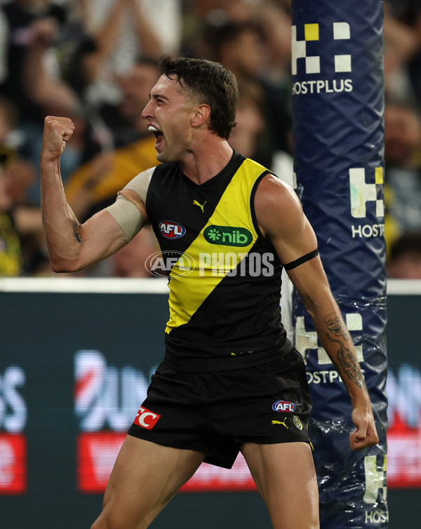 AFL 2025 Round 01 - Richmond v Carlton - A-57763184